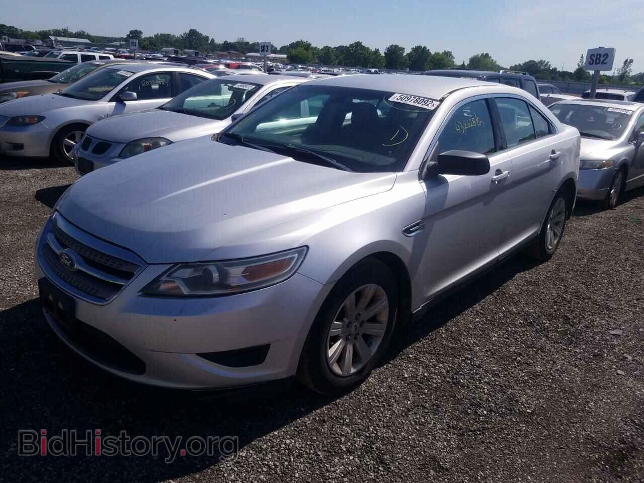 2011 FORD TAURUS - VIN: 1FAHP2DW4BG181452 - Фото 2