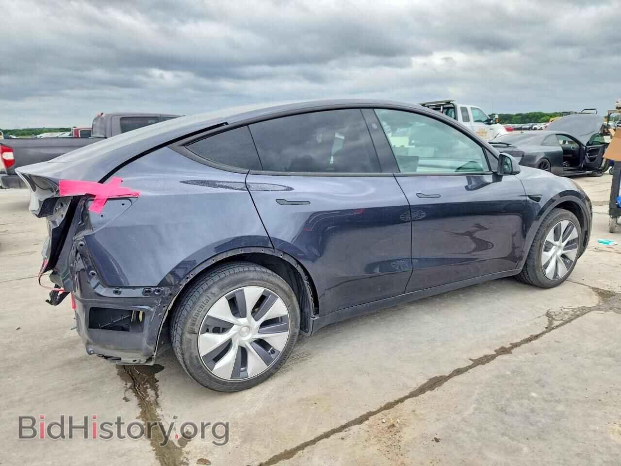 2024 TESLA MODEL Y - VIN: 7SAYGDEEXRA246269 - Фото 3