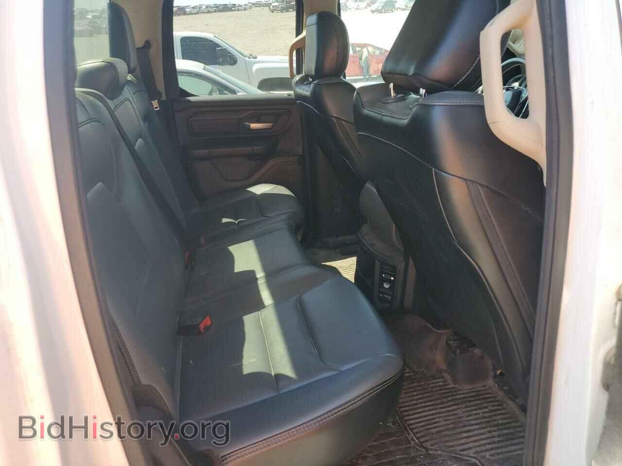 2019 RAM 1500 - VIN: 1C6RRECT3KN705209 - Фото 10