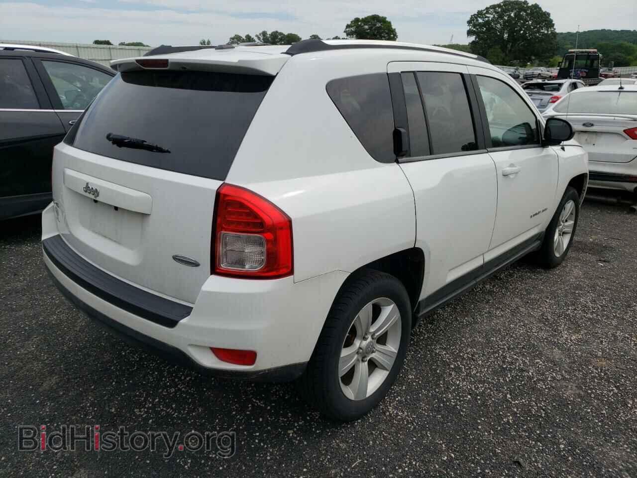2011 JEEP COMPASS - VIN: 1J4NF1FB5BD197059 - Photo 4