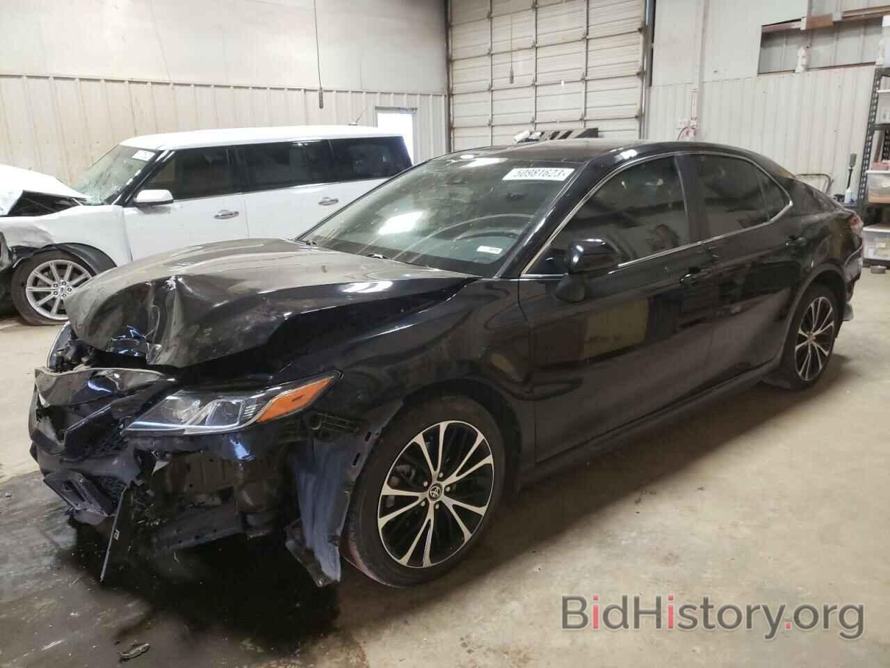 Photo 4T1G11AKXLU368034 - TOYOTA CAMRY 2020