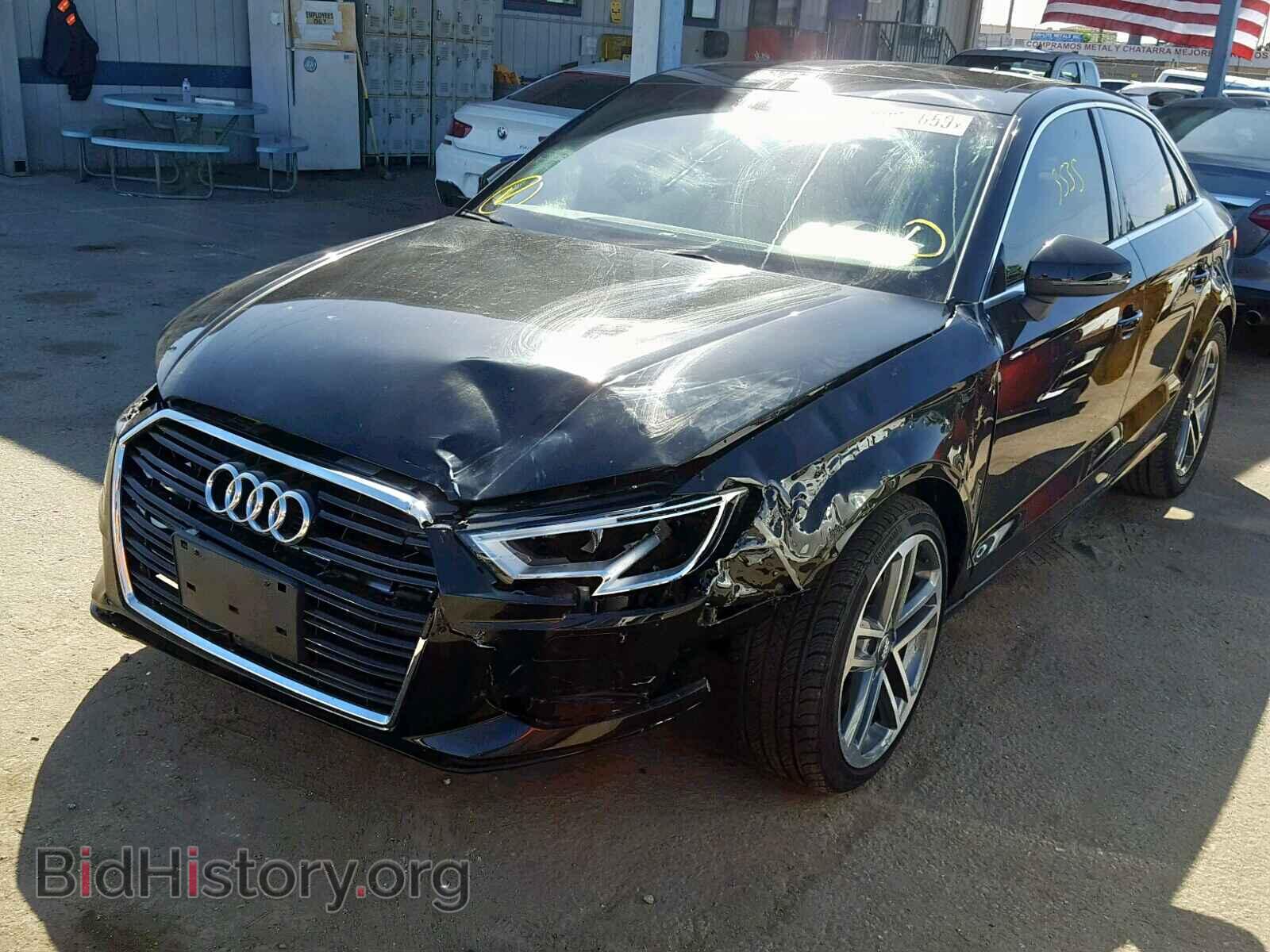 2019 AUDI A3 - VIN: WAUAUGFF0K1013595 - Фото 2