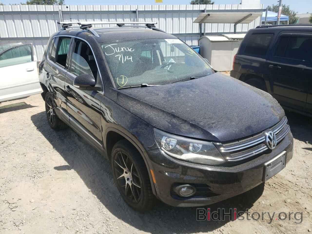 Photo WVGBV7AX2CW608985 - VOLKSWAGEN TIGUAN 2012