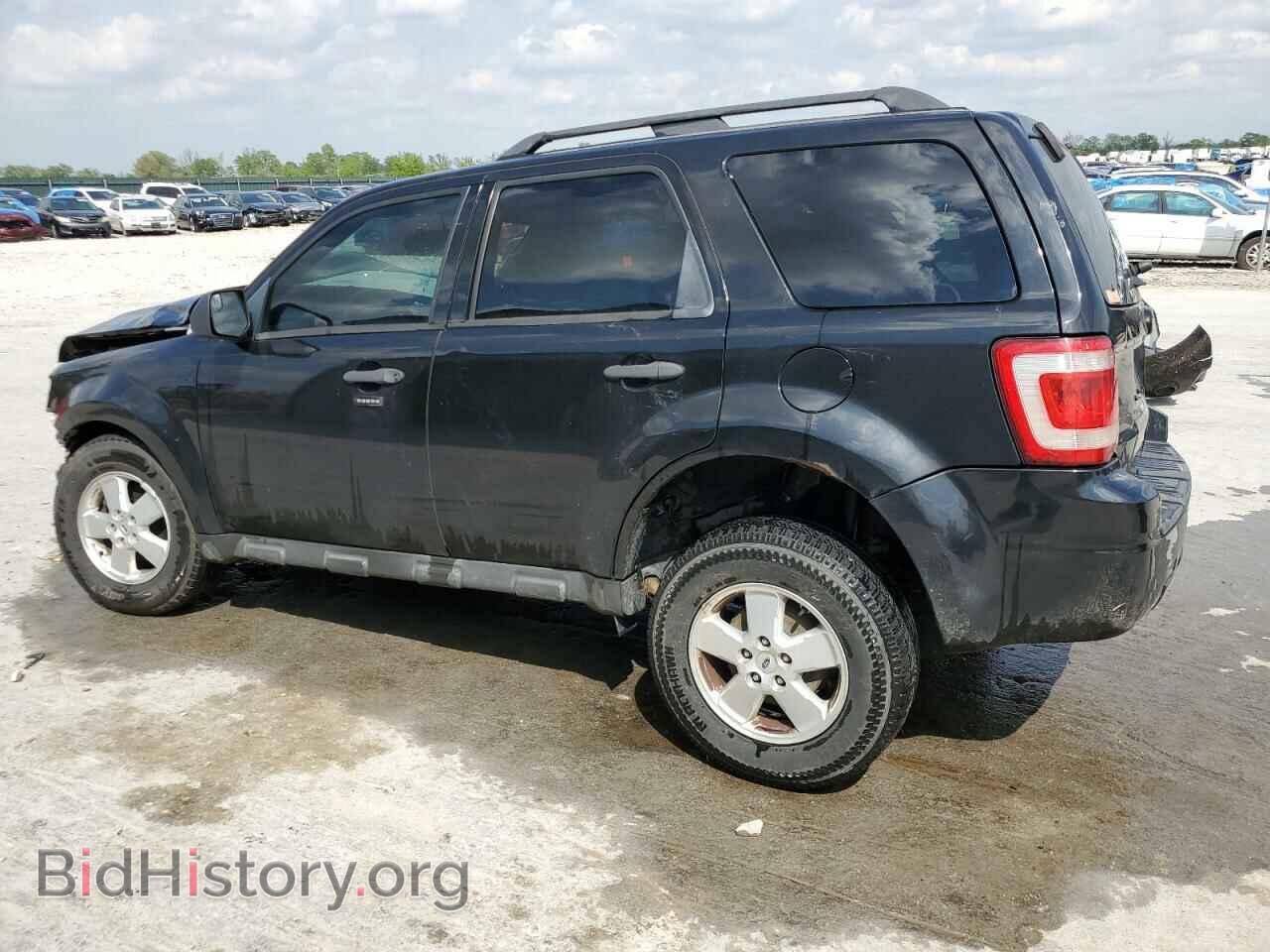 2011 FORD ESCAPE - VIN: 1FMCU0D77BKB96403 - Фото 2