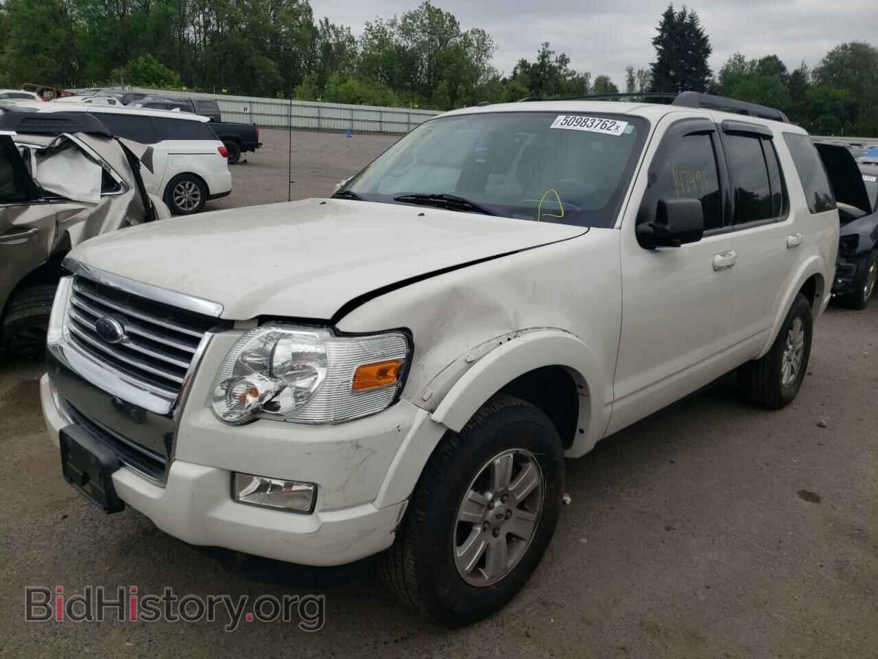 2010 FORD EXPLORER - VIN: 1FMEU7DE3AUA93949 - Фото 2