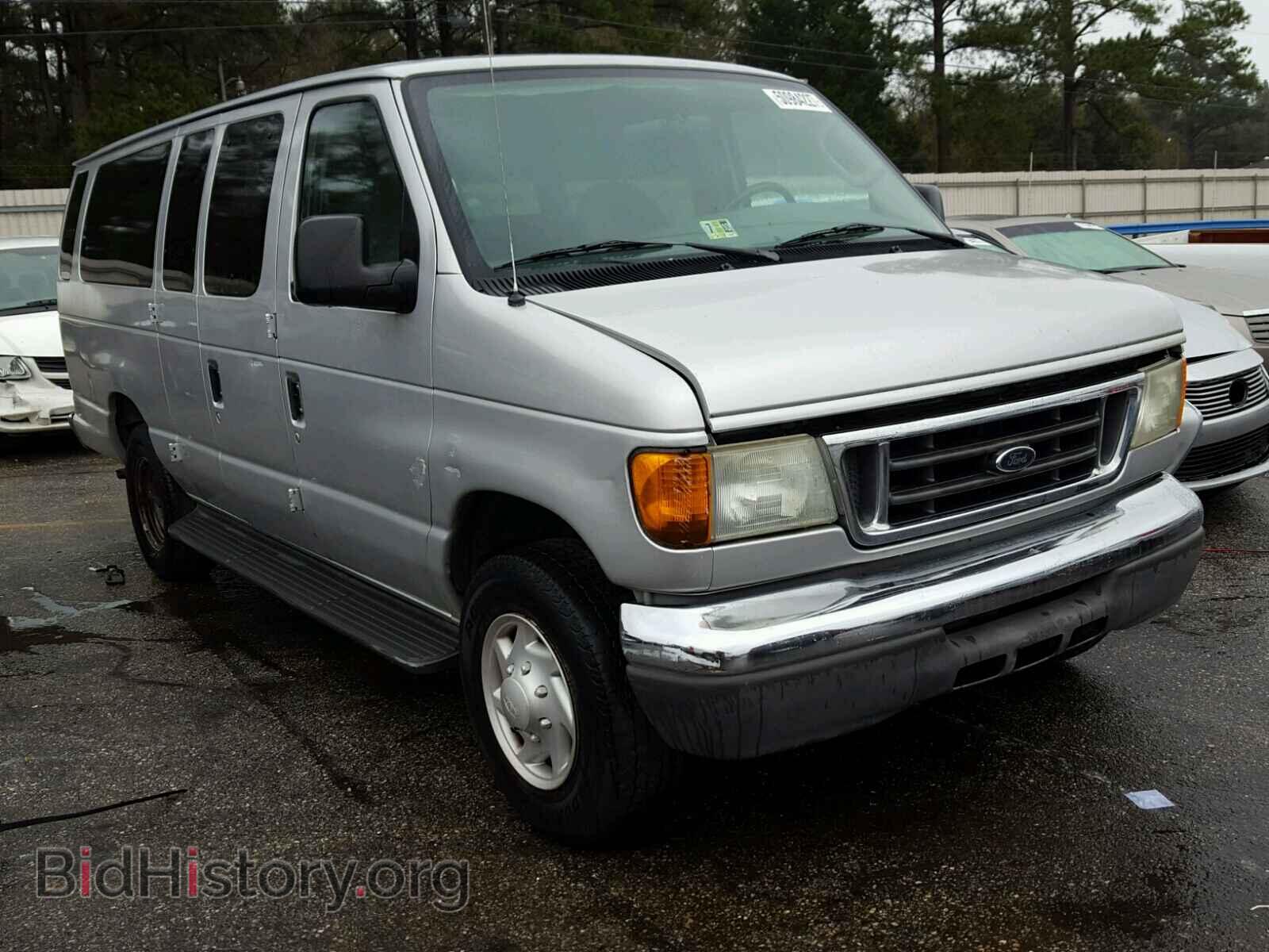 Photo 1FBSS31L55HB12433 - FORD ECONOLINE 2005
