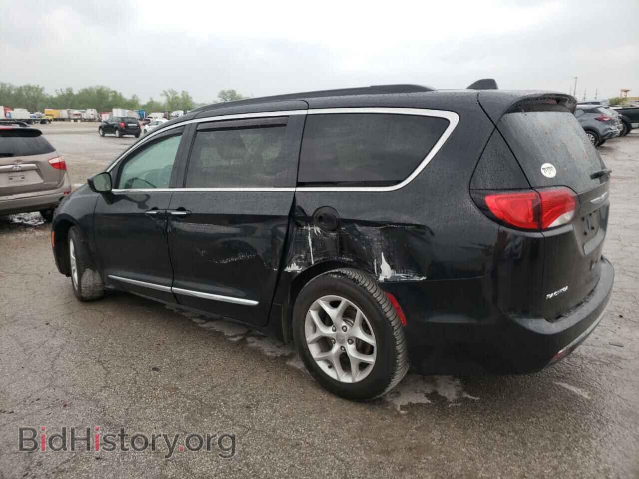 2017 CHRYSLER PACIFICA - VIN: 2C4RC1BG0HR503169 - Photo 2