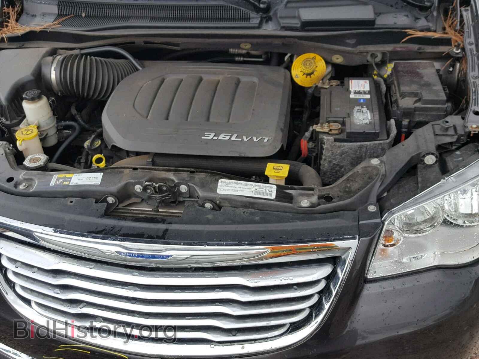2015 CHRYSLER TOWN & COU - VIN: 2C4RC1CG2FR657586 - Фото 7