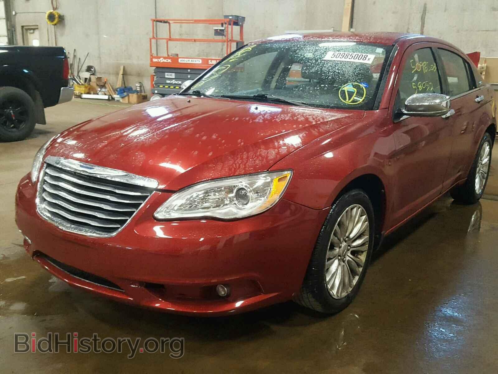 2012 CHRYSLER 200 - VIN: 1C3CCBCB1CN123590 - Фото 2