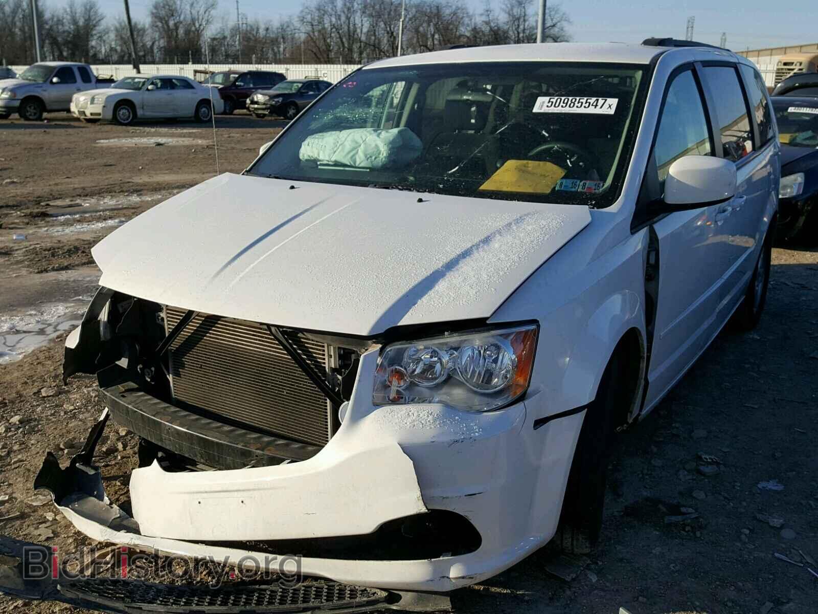 2012 DODGE CARAVAN - VIN: 2C4RDGCG4CR404281 - Фото 2