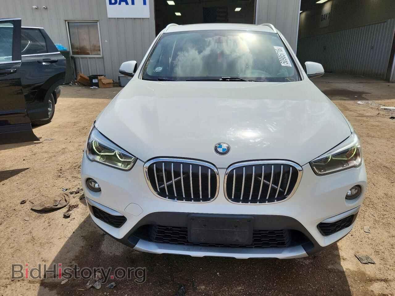 2017 BMW X1 - VIN: WBXHT3C34H5F70119 - Фото 5