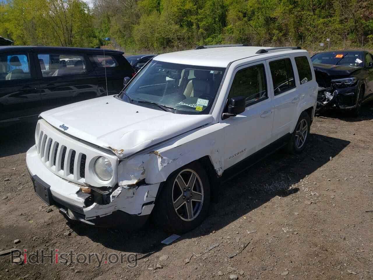 Фотография 1C4NJRCB0CD553636 - JEEP PATRIOT 2012