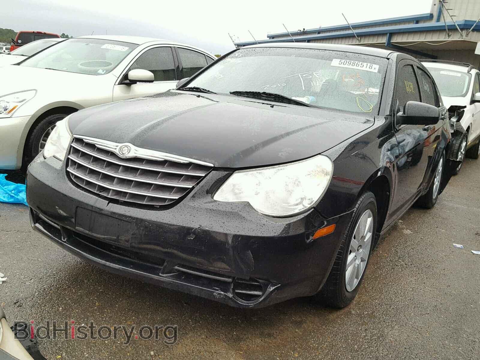 2010 CHRYSLER SEBRING - VIN: 1C3CC4FB5AN137075 - Фото 2