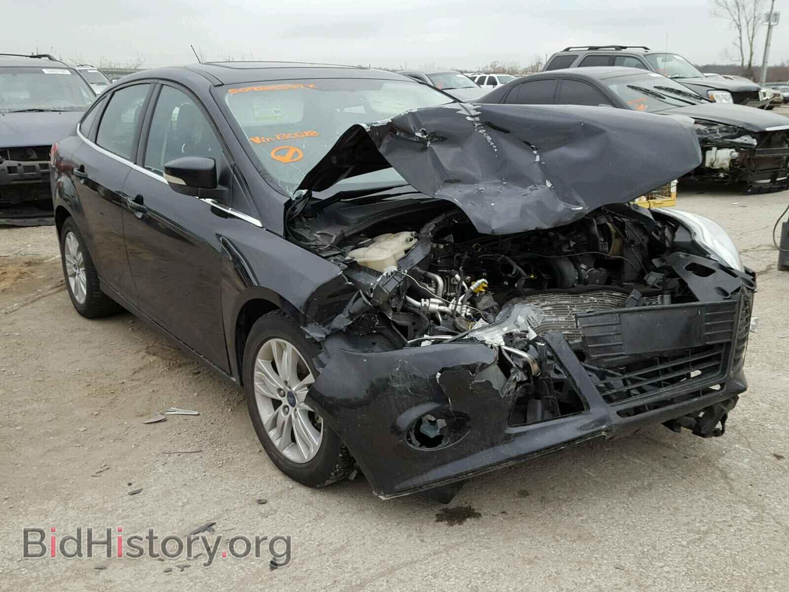 Photo 1FAHP3H28CL130218 - FORD FOCUS 2012