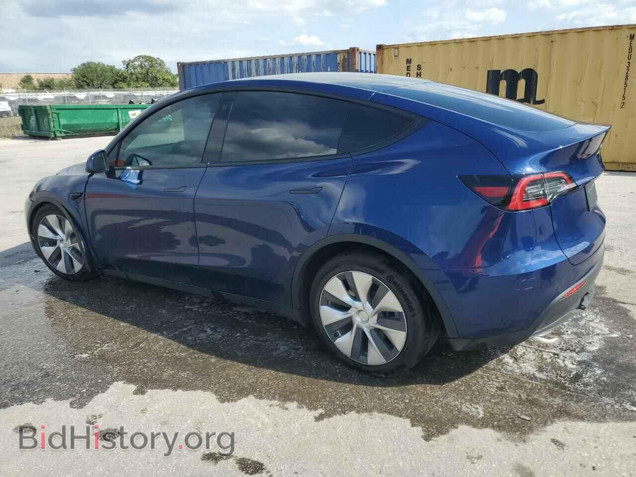 2022 TESLA MODEL Y - VIN: 7SAYGAEE2NF390507 - Photo 2
