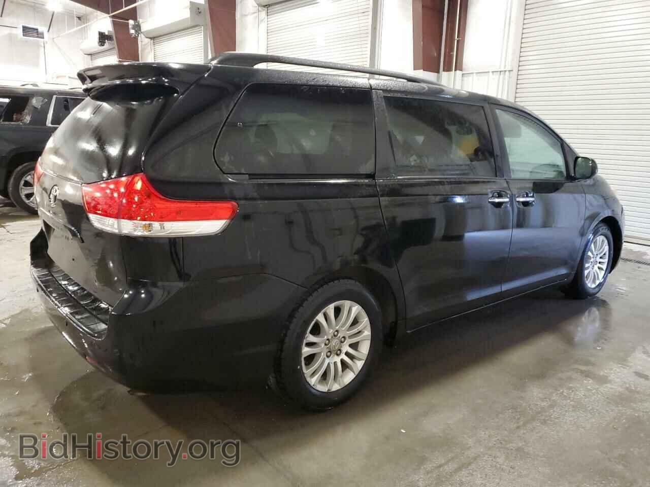 2011 TOYOTA All Models - VIN: 5TDYK3DC8BS081641 - Фото 3