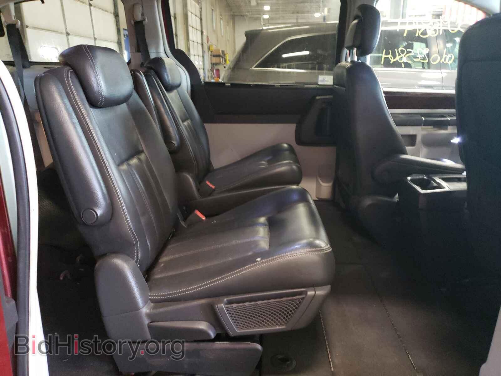 2010 CHRYSLER MINIVAN - VIN: 2A4RR8DX7AR352108 - Фото 6
