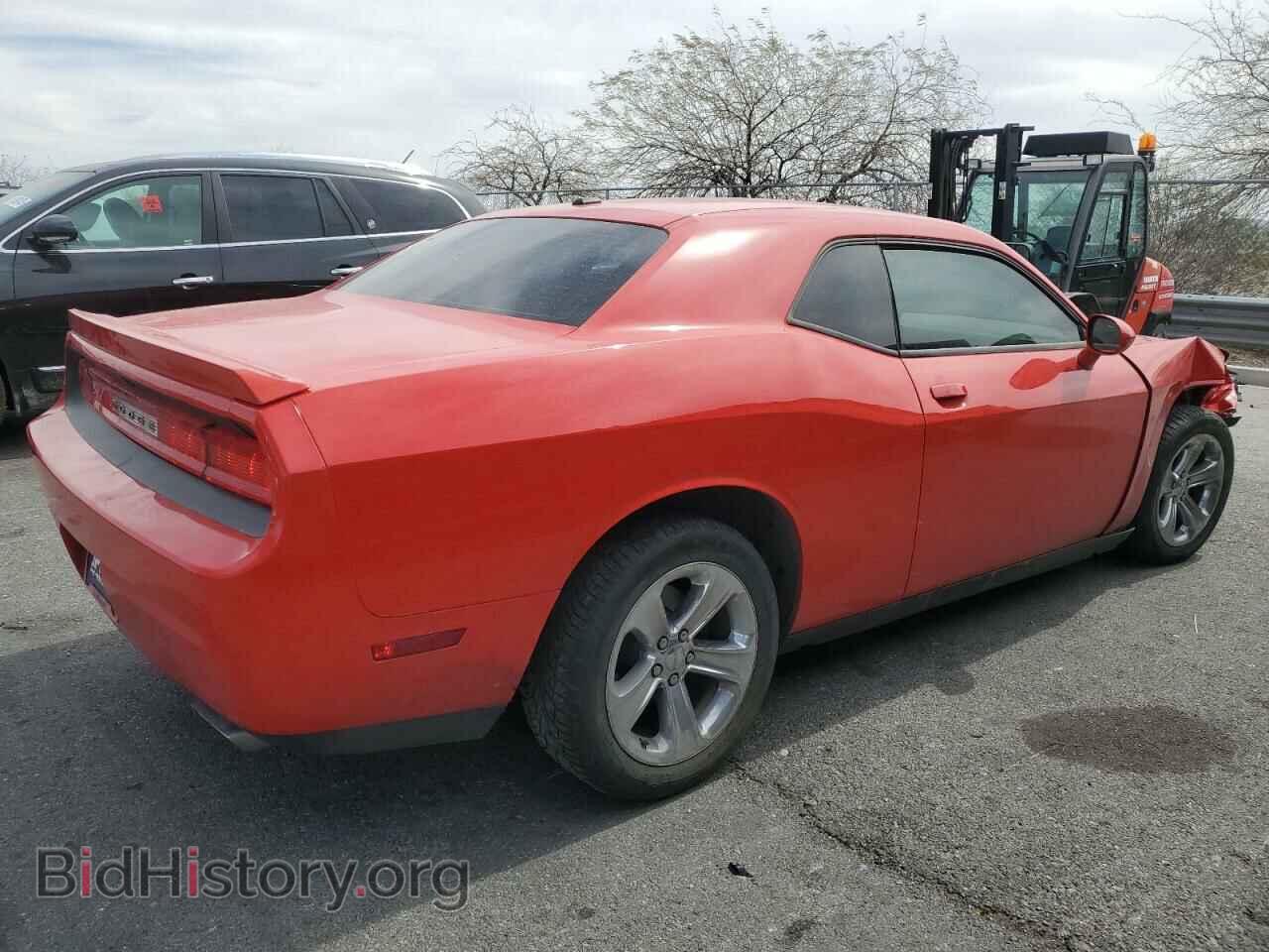 2014 DODGE CHALLENGER - VIN: 2C3CDYAG4EH302359 - Фото 3