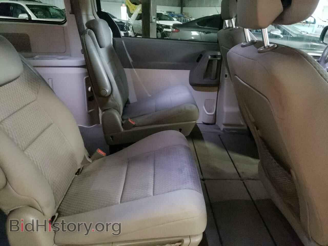 2010 CHRYSLER MINIVAN - VIN: 2A4RR5DX4AR464508 - Фото 6