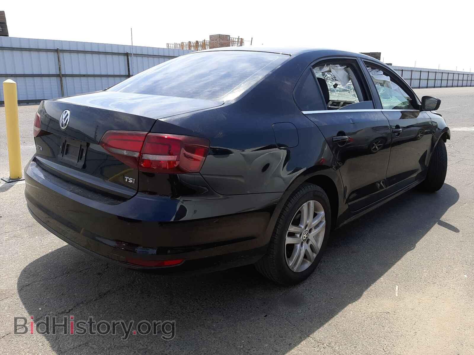 2017 VOLKSWAGEN JETTA - VIN: 3VW2B7AJXHM308446 - Фото 4