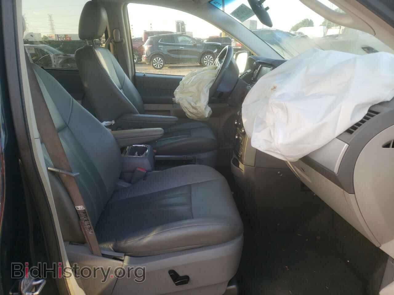 2008 CHRYSLER MINIVAN - VIN: 2A8HR54P98R741061 - Фото 5