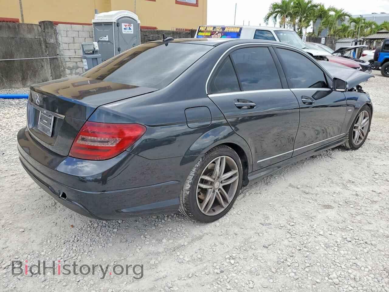 2012 MERCEDES-BENZ C-CLASS - VIN: WDDGF4HB2CA621934 - Photo 3