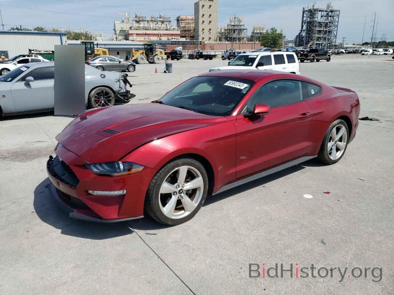 Photo 1FA6P8TH7J5174499 - FORD MUSTANG 2018