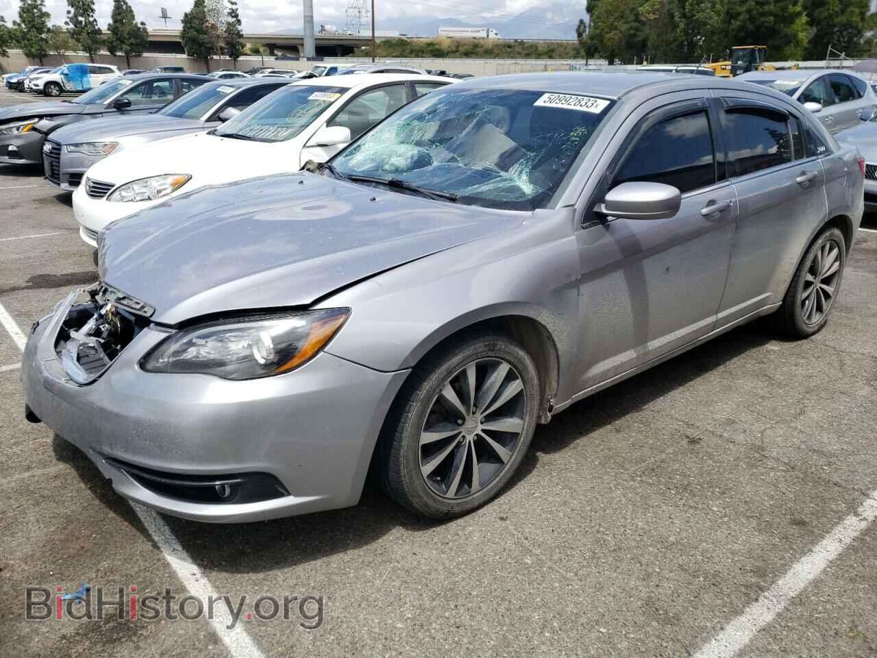 Photo 1C3CCBBB7DN570623 - CHRYSLER 200 2013