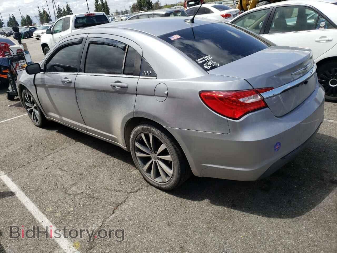 2013 CHRYSLER 200 - VIN: 1C3CCBBB7DN570623 - Фото 2