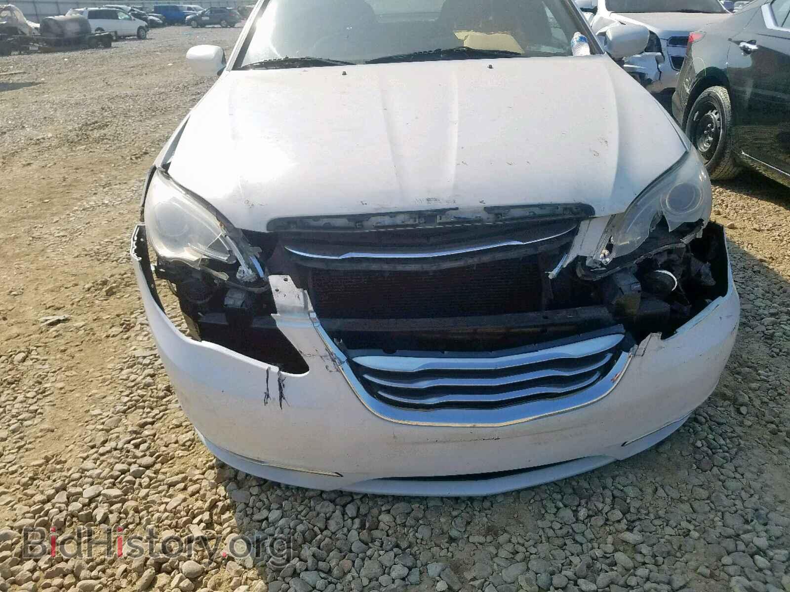 2012 CHRYSLER 200 - VIN: 1C3CCBBB1CN190949 - Фото 9