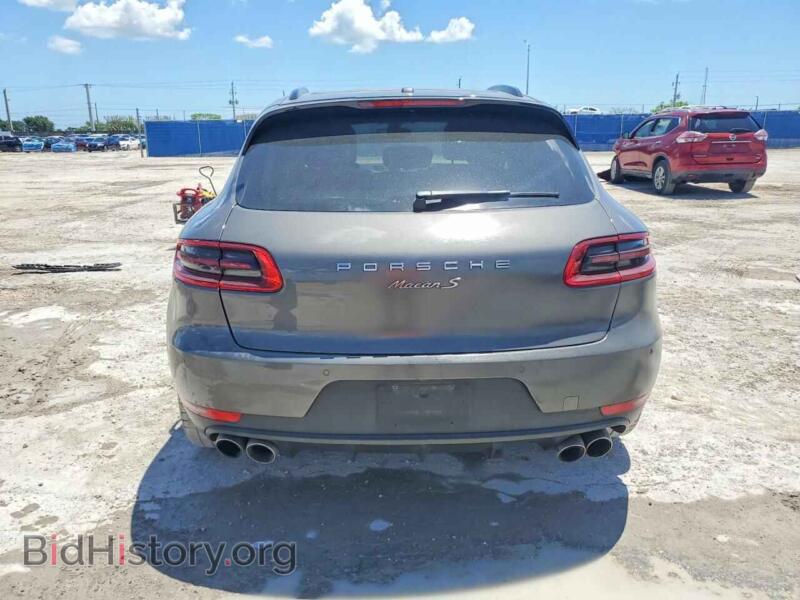 2016 Porsche MACAN (VIN WP1AB2A50GLB48547) — photo 6 of 13
