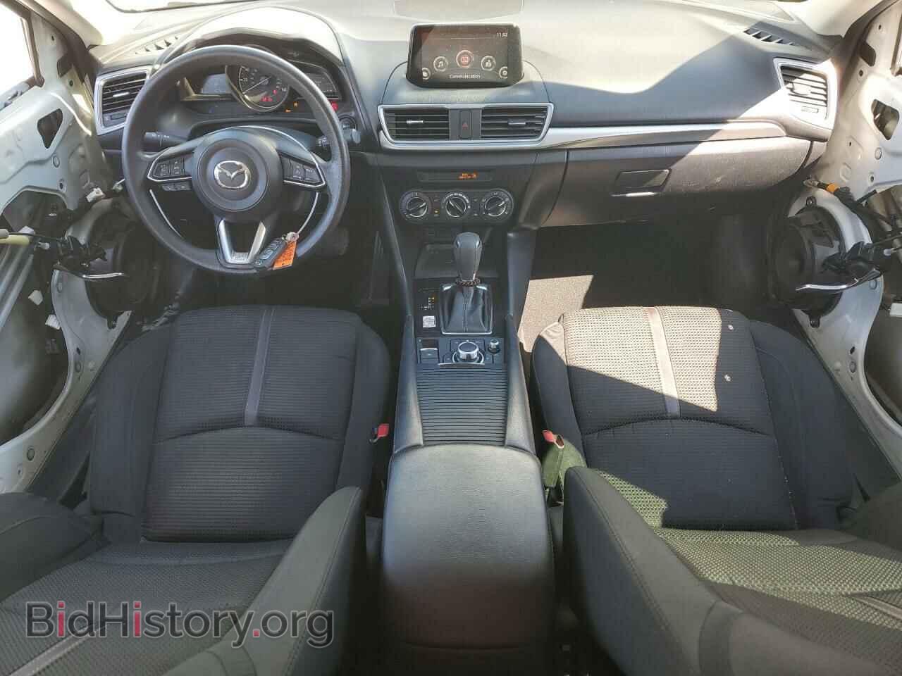 2018 MAZDA 3 - VIN: 3MZBN1U73JM188418 - Фото 8