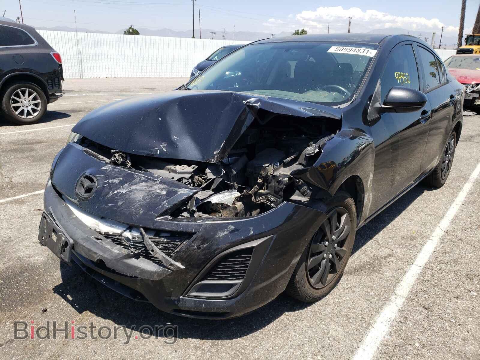 2011 MAZDA 3 - VIN: JM1BL1UGXB1479523 - Фото 2