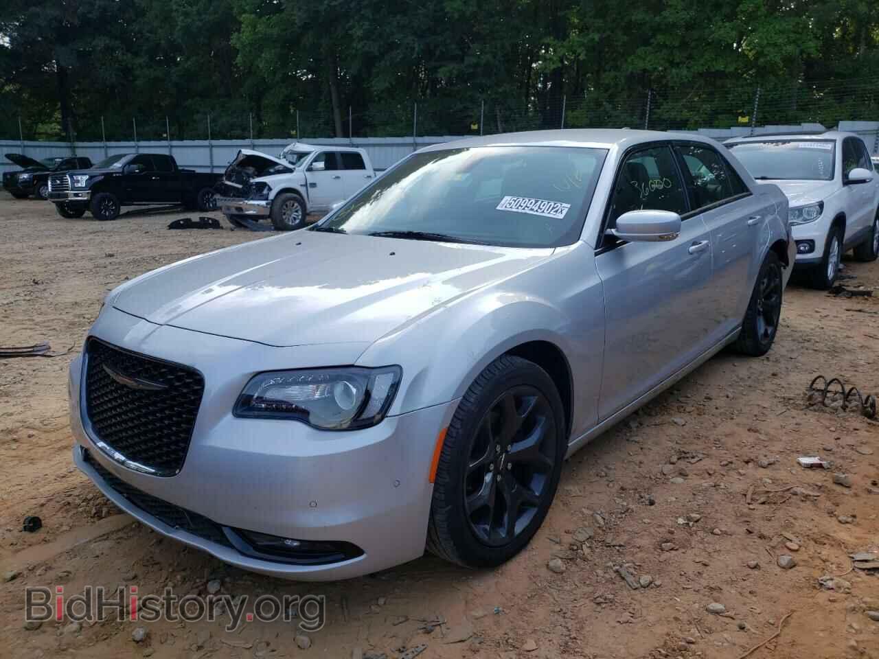 2021 CHRYSLER 300 - VIN: 2C3CCABG3MH545443 - Фото 2