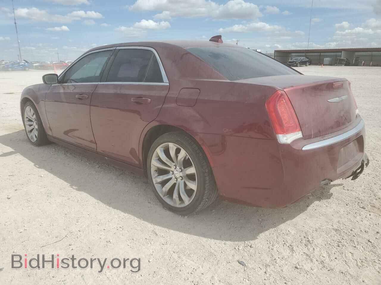 2017 CHRYSLER 300 - VIN: 2C3CCAAG2HH647355 - Фото 2