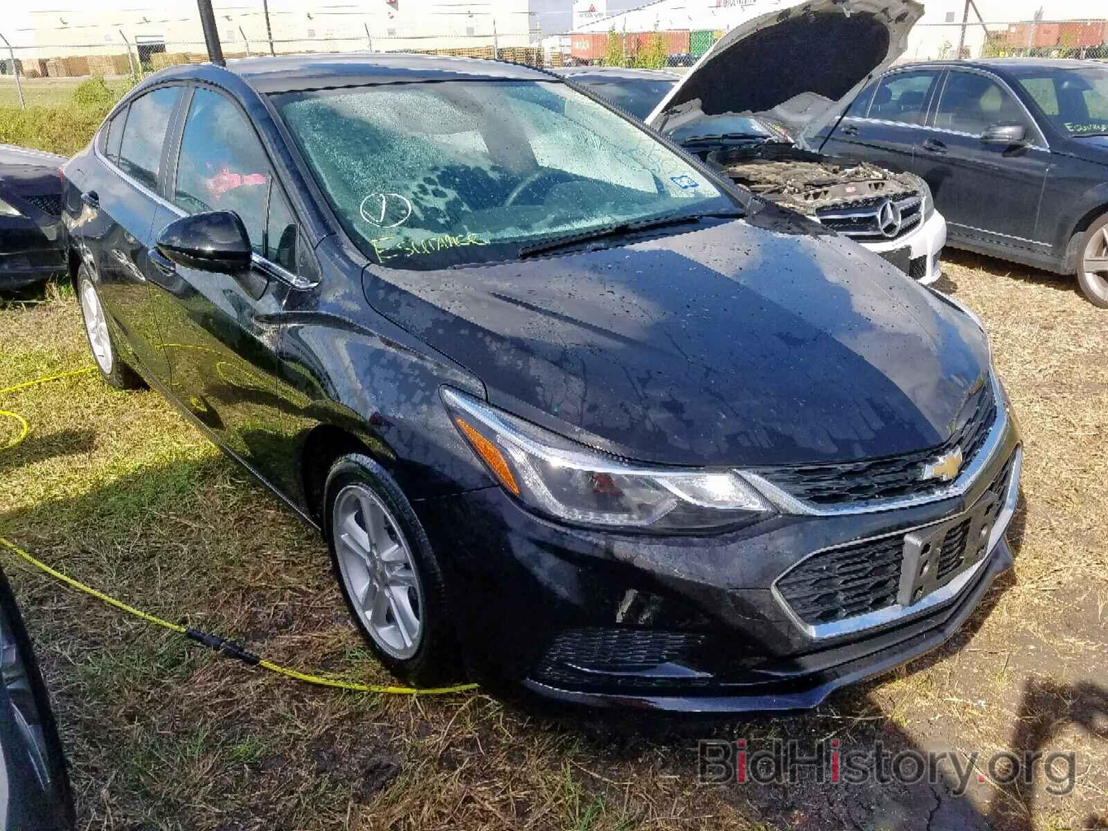 Photo 1G1BE5SMXJ7247728 - CHEVROLET CRUZE 2018