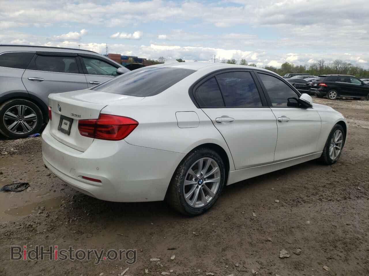 2016 BMW 3 SERIES - VIN: WBA8E5G58GNU20974 - Фото 3