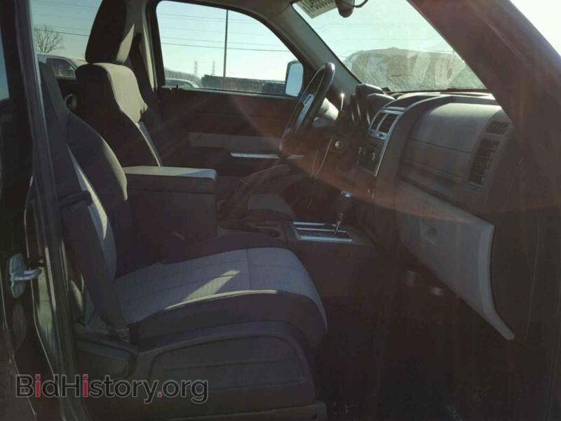 2008 Dodge NITRO (VIN 1D8GU58K38W228316) — фото 5 из 10