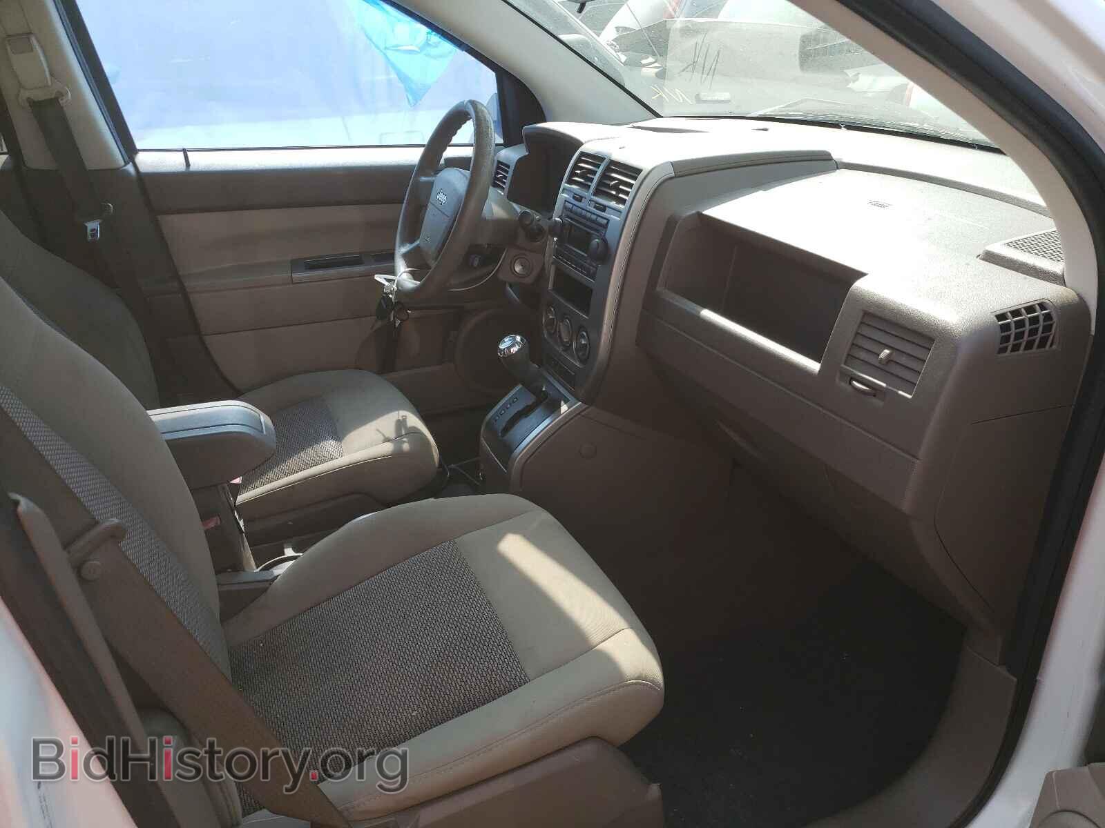 2007 JEEP COMPASS - VIN: 1J8FT47W37D190374 - Photo 5