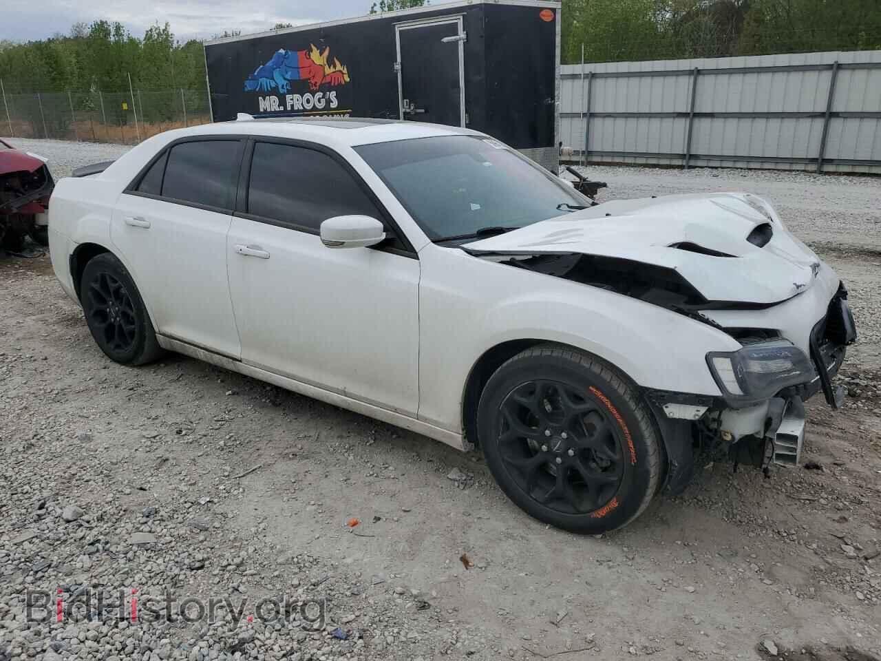 2017 CHRYSLER 300 - VIN: 2C3CCAGG2HH648089 - Фото 4