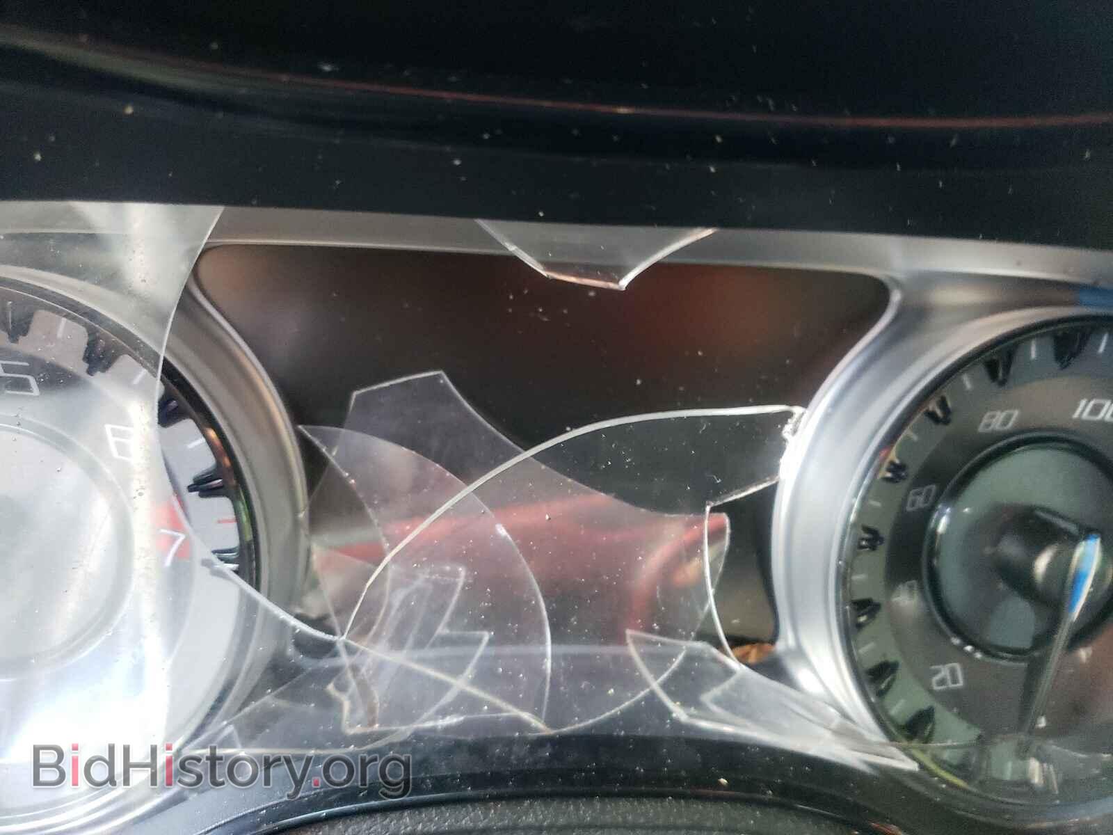 2015 CHRYSLER 300 - VIN: 2C3CCABG7FH932189 - Фото 8