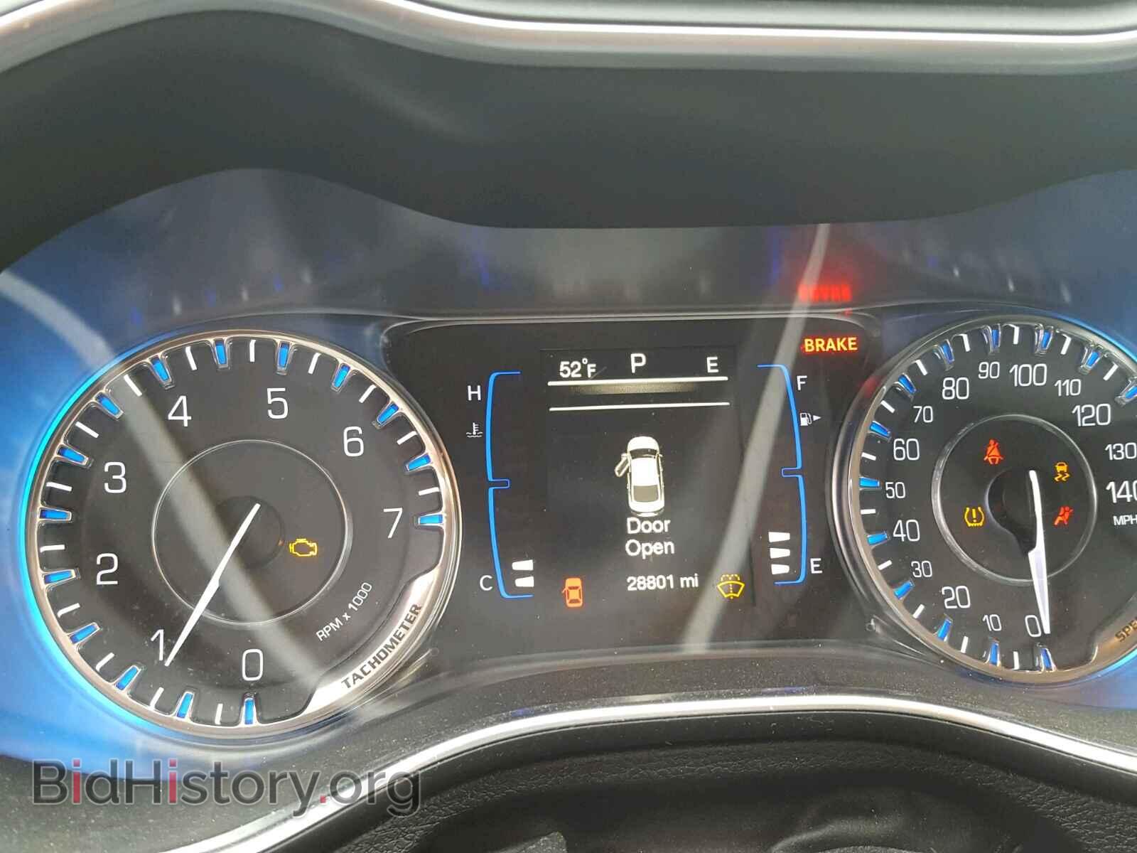 2017 CHRYSLER 200 - VIN: 1C3CCCFB1HN506244 - Фото 8