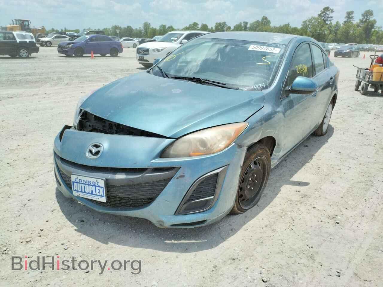 2011 MAZDA 3 - VIN: JM1BL1UF9B1409874 - Фото 2