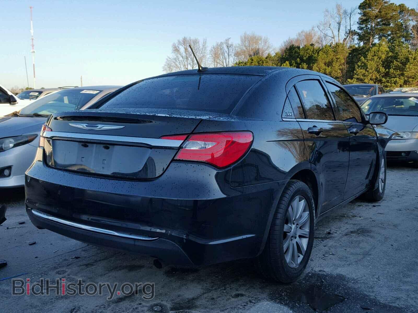 2013 CHRYSLER 200 - VIN: 1C3CCBBB2DN629741 - Фото 4