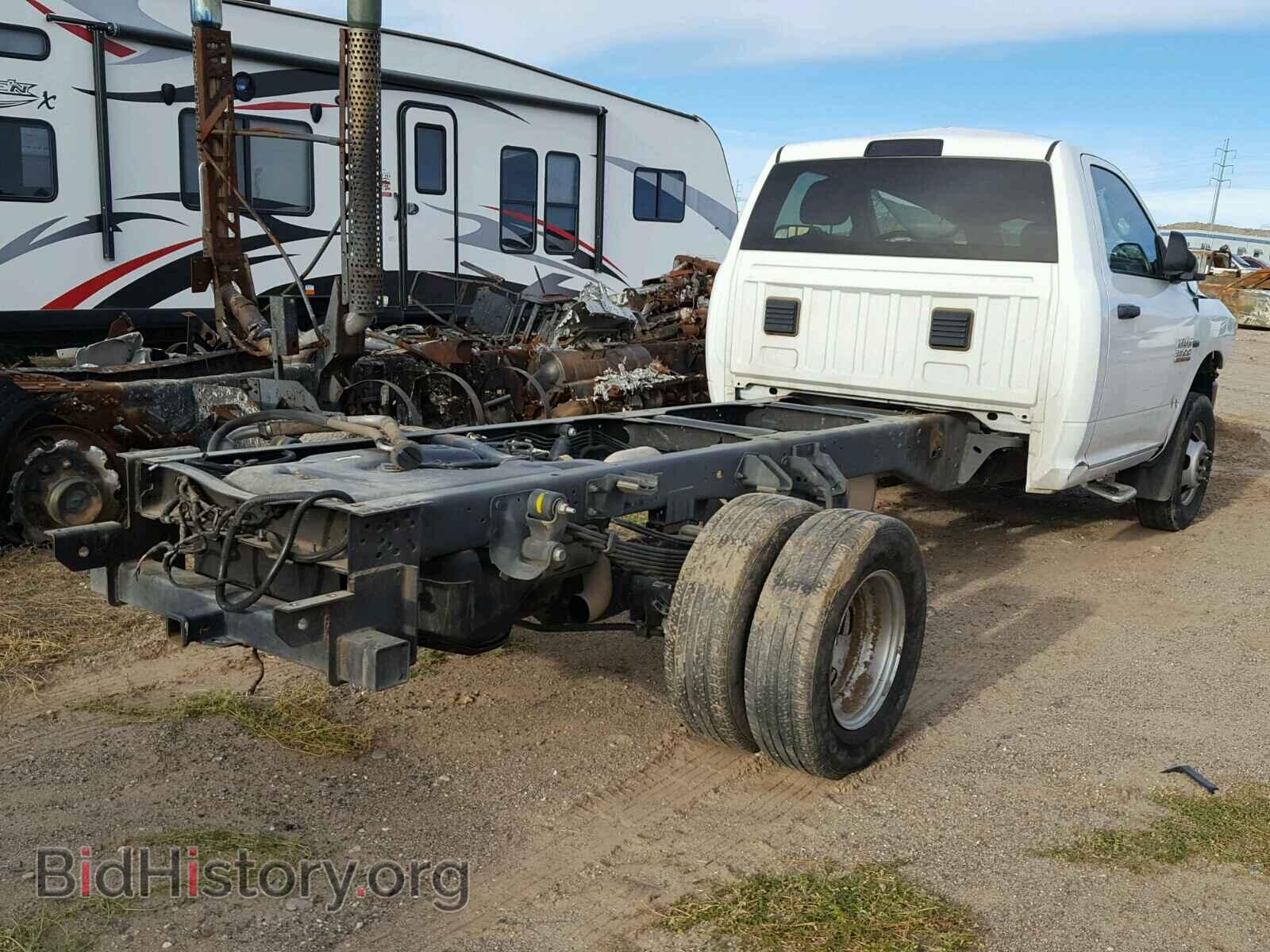 2016 RAM 3500 - VIN: 3C7WRSBJ3GG208982 - Фото 4