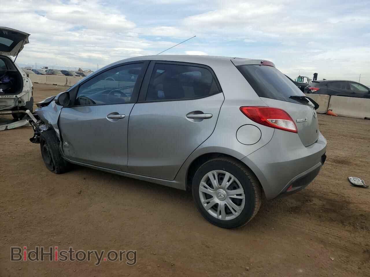 2013 MAZDA 2 - VIN: JM1DE1KZ2D0166000 - Photo 2