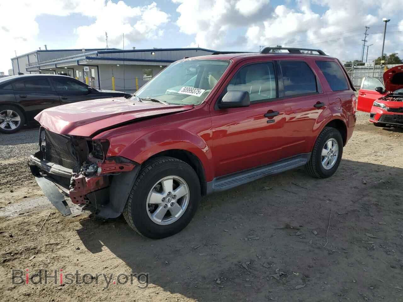 Фотография 1FMCU0DG5CKC26533 - FORD ESCAPE 2012