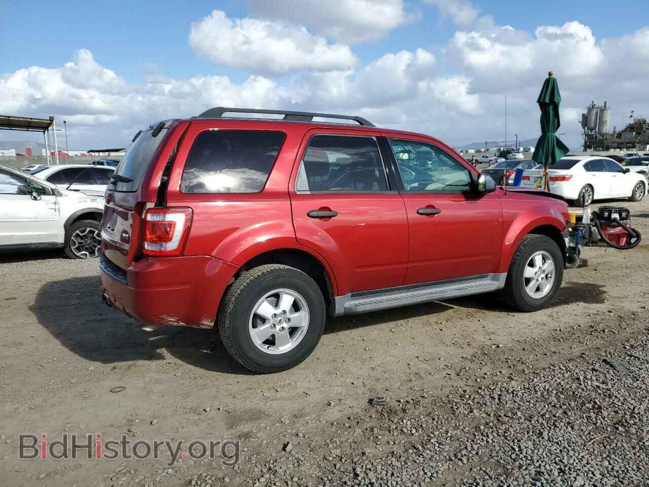 2012 FORD ESCAPE - VIN: 1FMCU0DG5CKC26533 - Фото 3