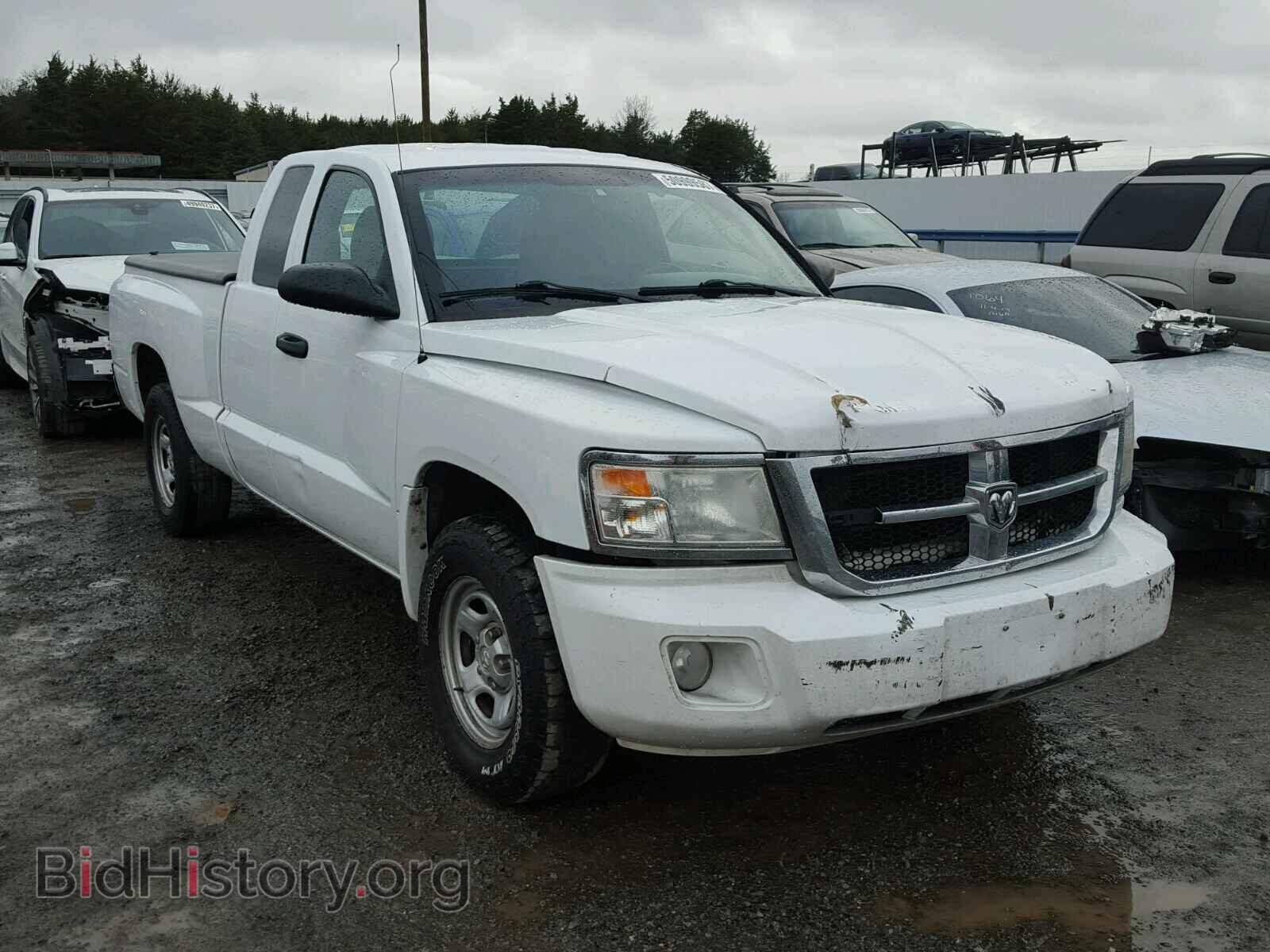 Photo 1D7RE2BK0BS609332 - DODGE DAKOTA 2011