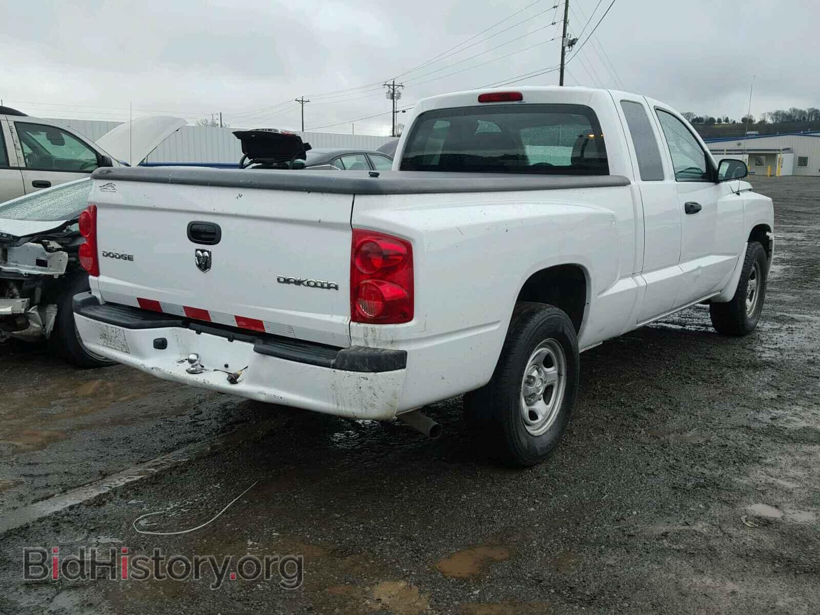 2011 DODGE DAKOTA - VIN: 1D7RE2BK0BS609332 - Фото 4